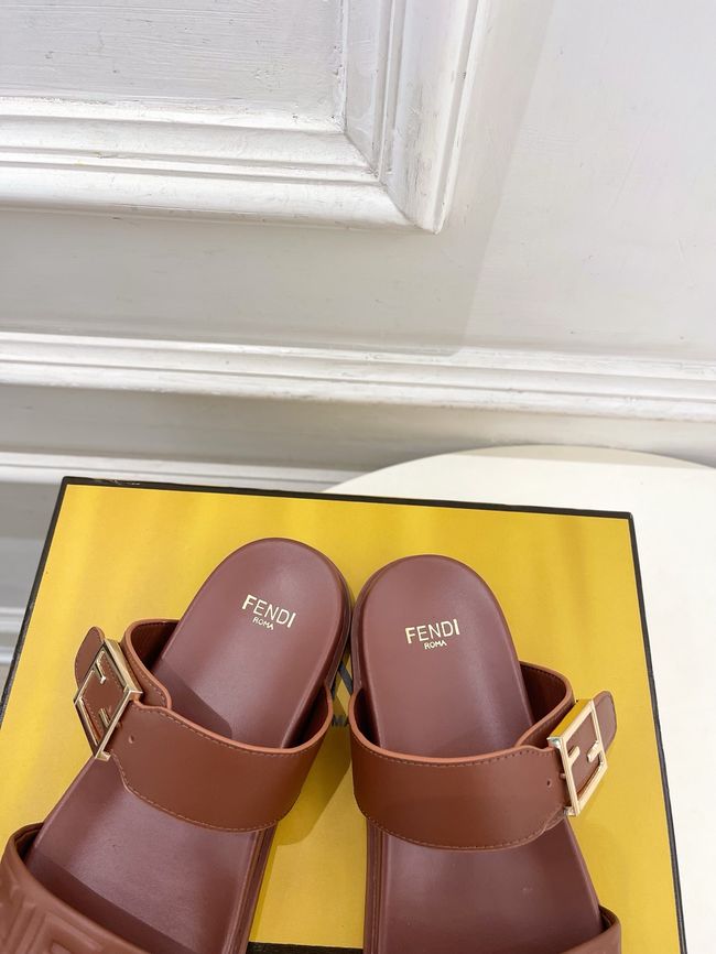 Fendi Womens slide sandal 65094-1