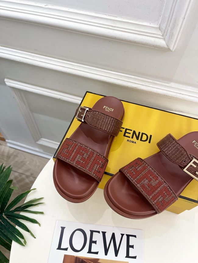 Fendi Womens slide sandal 65094-4
