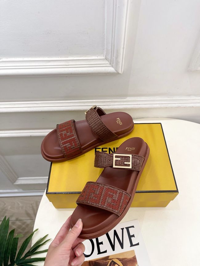 Fendi Womens slide sandal 65094-4