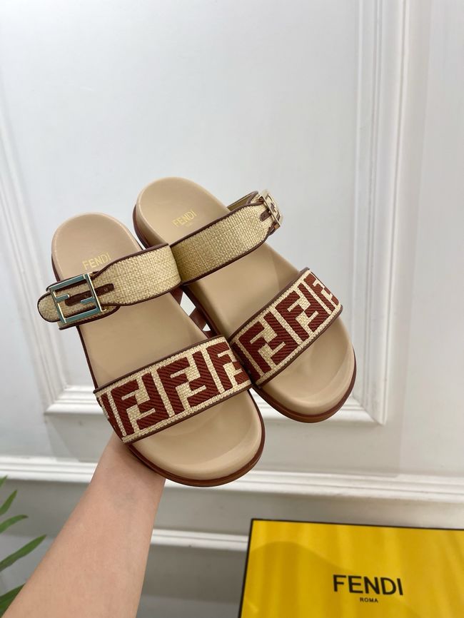 Fendi Womens slide sandal 65094-6