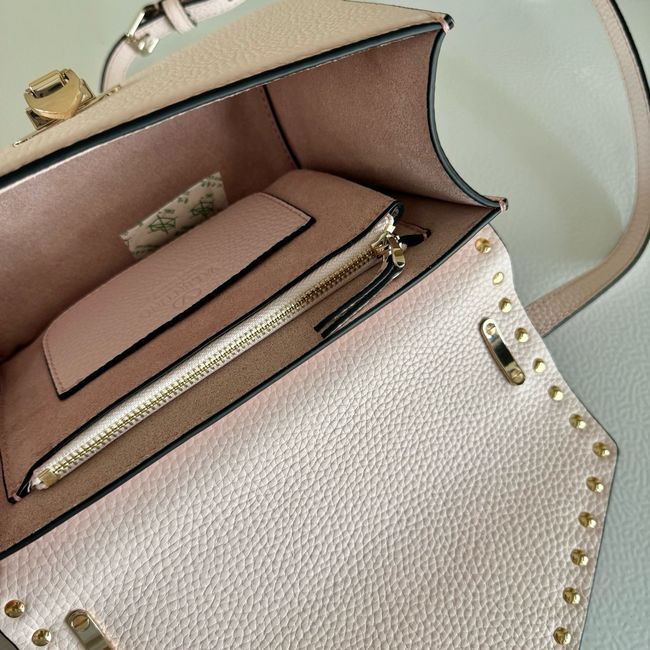 VALENTINO ROCKSTUD Small grained calfskin Shoulder Bag B0T76 pink