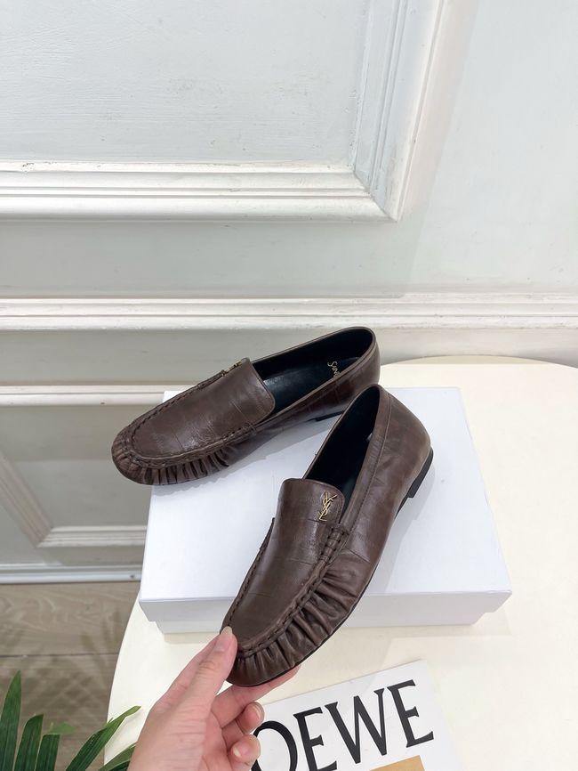 Yves saint Laurent LE LOAFER supple in shiny leather 818908-6