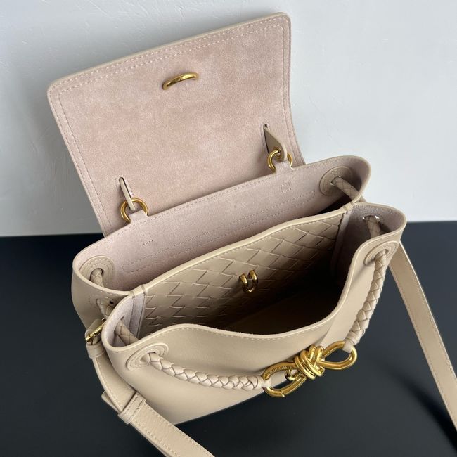 Bottega Veneta Small Andiamo 11590 Brass finish