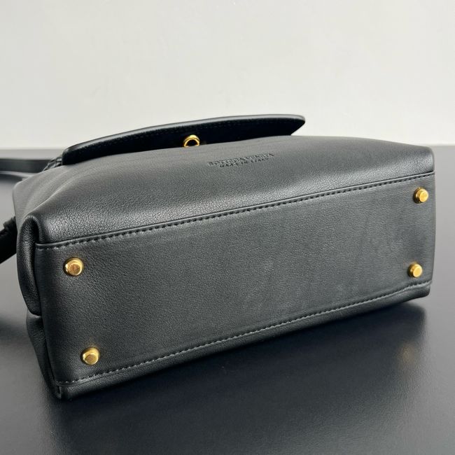 Bottega Veneta Small Andiamo 11590 black