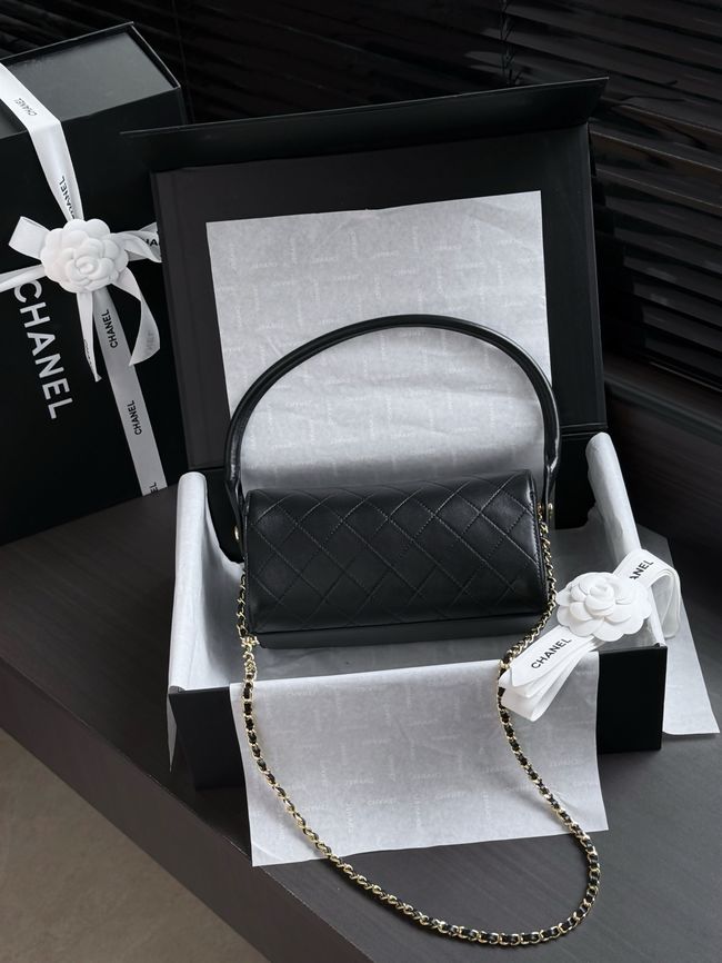 Chanel Clutch with chain  AP5294 black