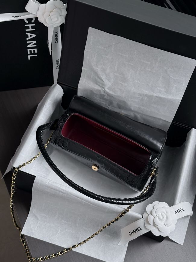 Chanel Clutch with chain Crocodile Embossed AP5294 black