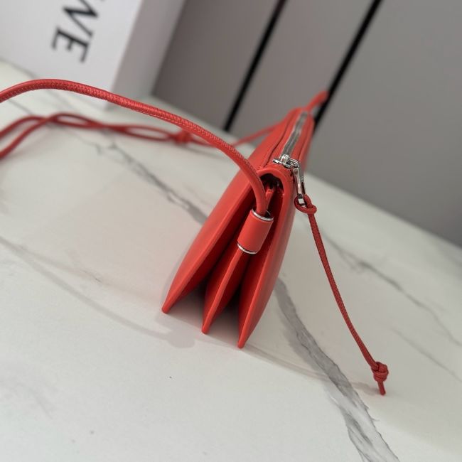 Loewe Leather Shoulder Bag 262544 red