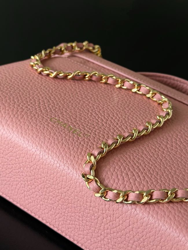 Chanel Large Vanity with chain AP5347 pink