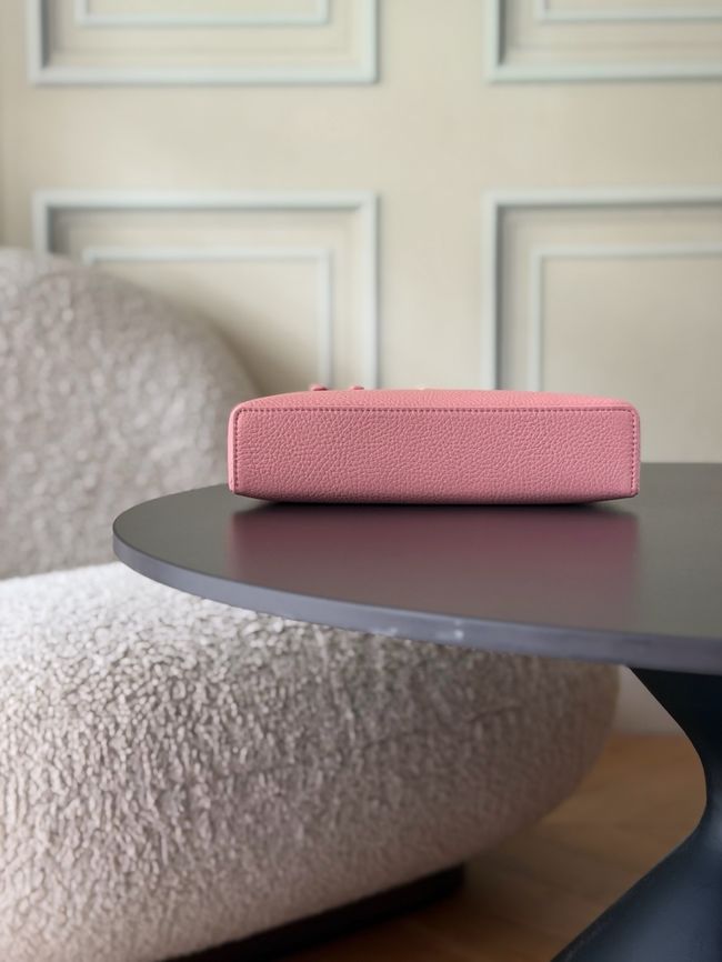 Chanel Large Vanity with chain AP5347 pink