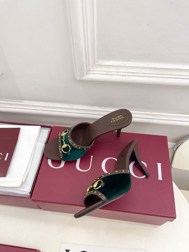 Gucci Womens slide sandal with Horsebit 853671-5