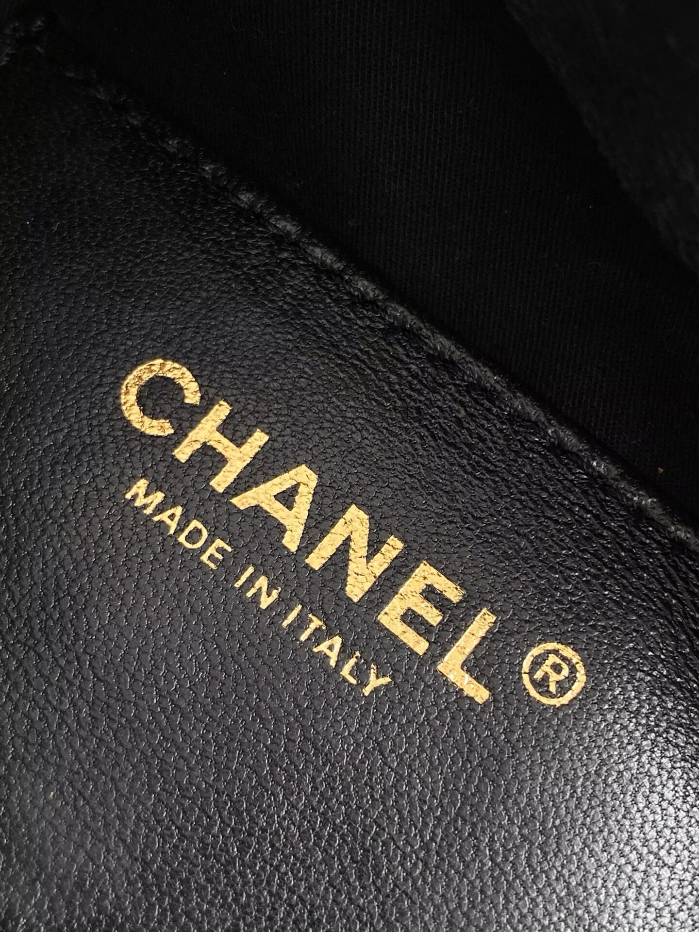 CHANEL 25 MINI HANDBAG Retro Denim AS5631 Black & Gray Gradient