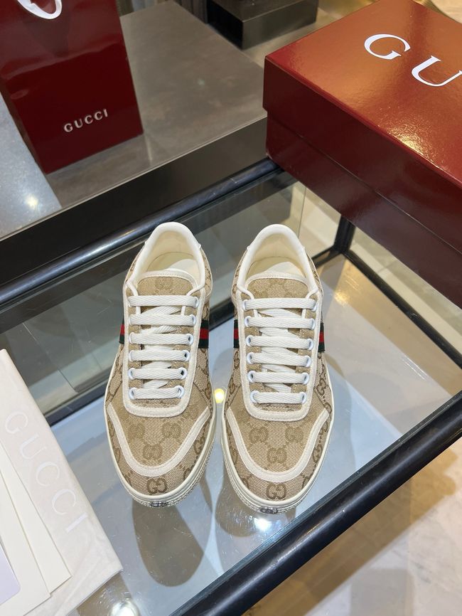 Gucci sneaker with Web 757943-2