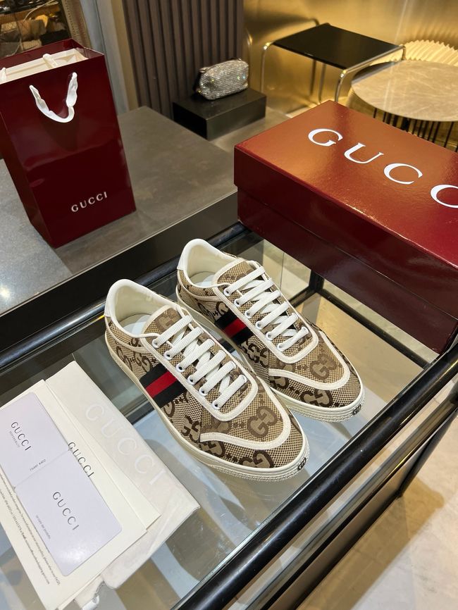 Gucci sneaker with Web 757943-5