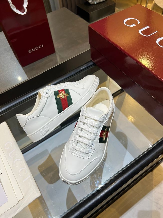 Gucci sneakr with Web 757943-15