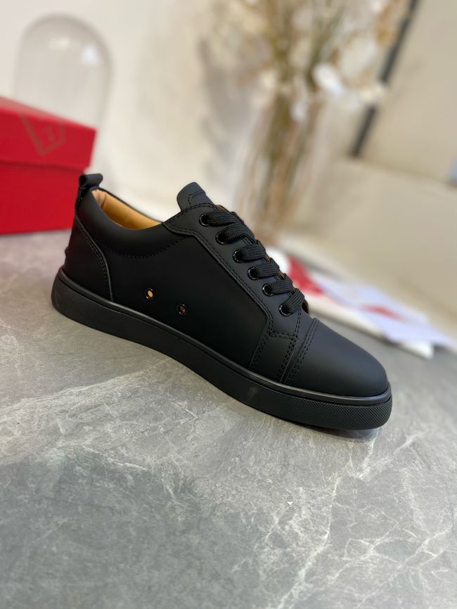 Christian Louboutin flat shoes 64129-19