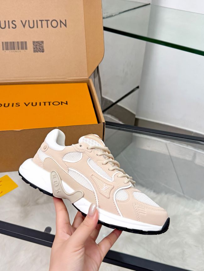 Louis Vuitton Sneakers 64131-1