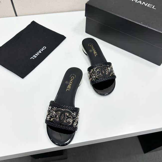 Chanel Mules 64136-2