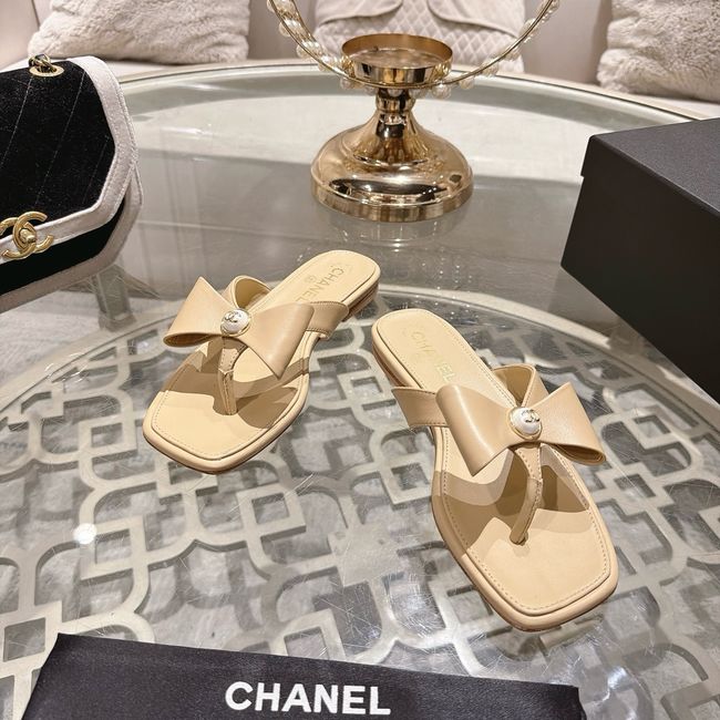 Chanel Thongs 64134-3