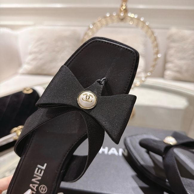 Chanel Thongs 64134-4