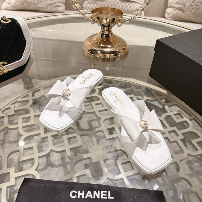 Chanel Thongs 64134-5