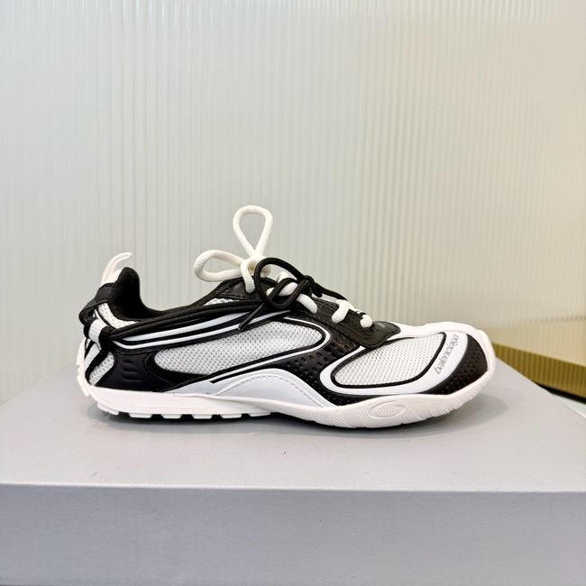 Balenciaga Sneakers 64142-4
