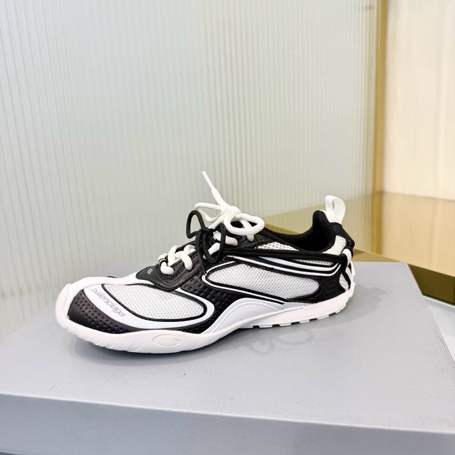 Balenciaga Sneakers 64142-4