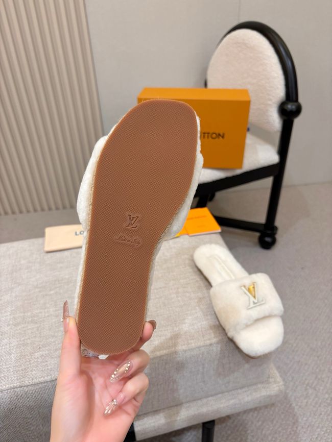 Louis Vuitton Mare Flat Mule 64139-3