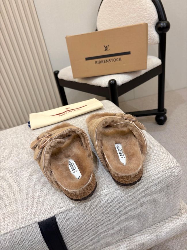Louis Vuitton Sunset Flat Comfort Mule 1AIEC1-1