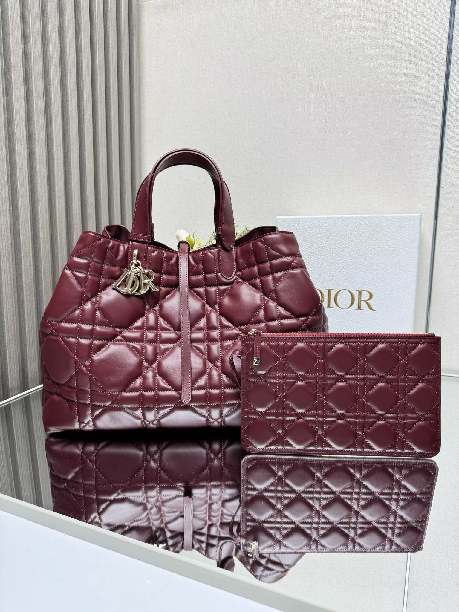 LARGE DIOR TOUJOURS BAG Latte Macrocannage Calfskin M6233 Wine