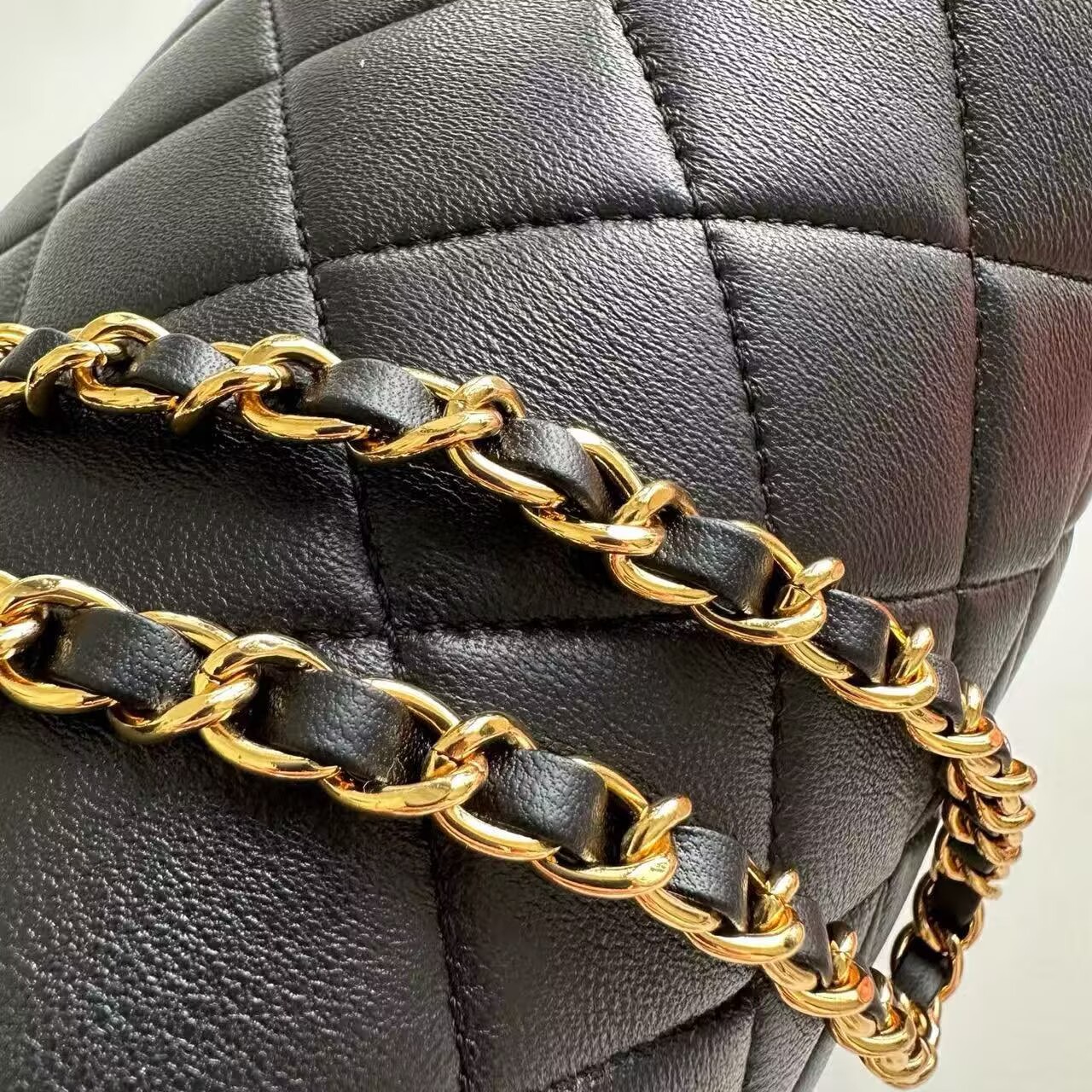 Chanel 26S Spring Summer 2026 Clutch With Chain Lambskin AP5251 Gold-Tone Metal Black