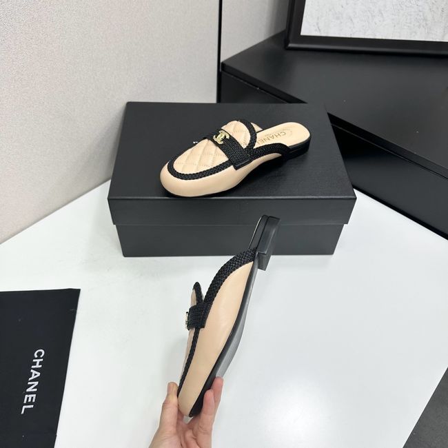 Chanel Mules 64154-4