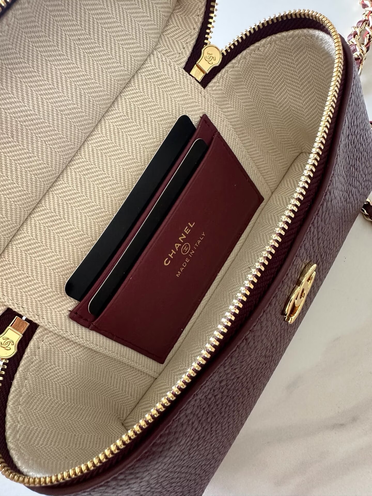 Chanel Vanity With Chain AP5346 Burgundy