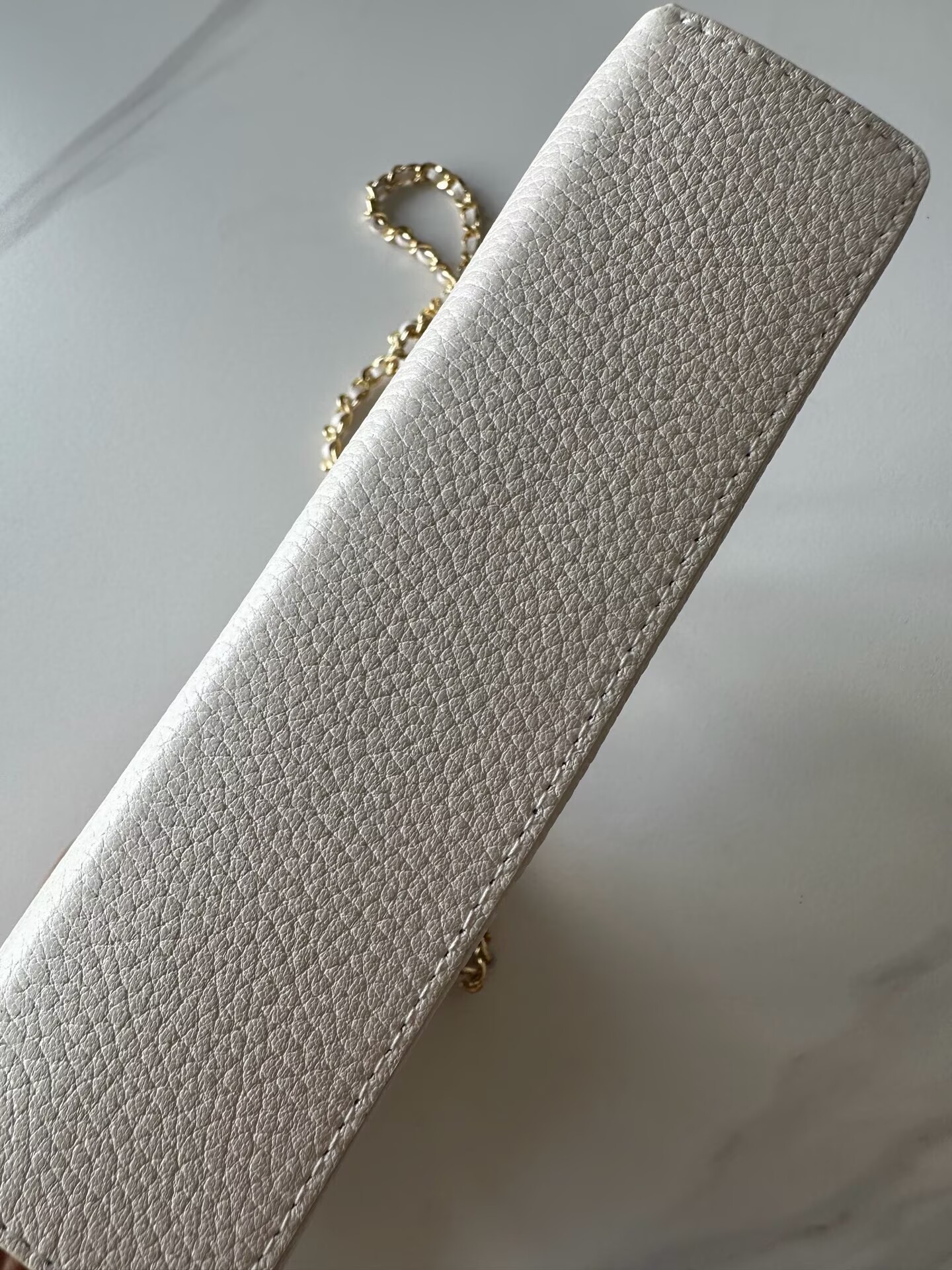 Chanel Vanity With Chain AP5346 White