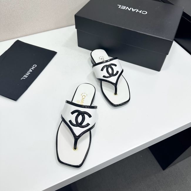 Chanel Thongs 64160-4