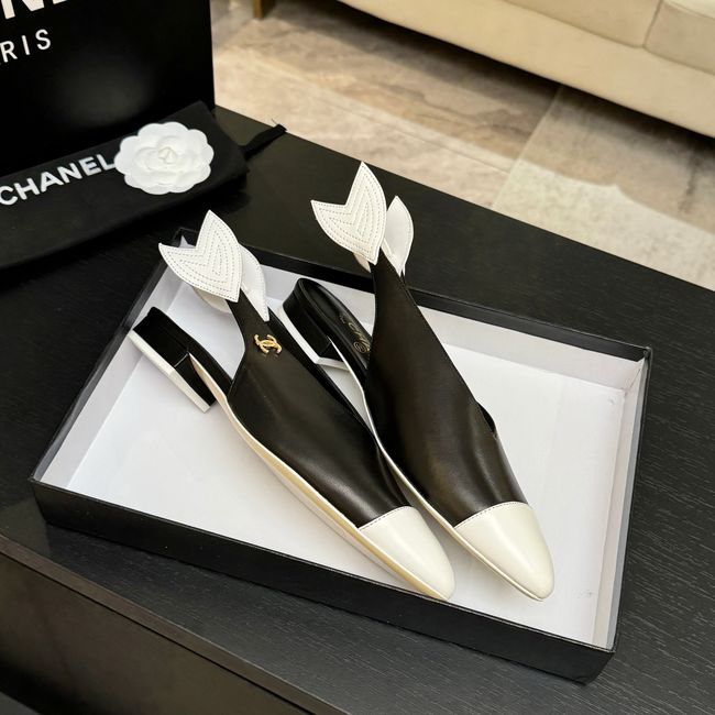 Chanel Slingbacks 64166-2