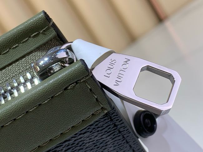 Louis Vuitton Pochette Voyage M28841 Khaki Green