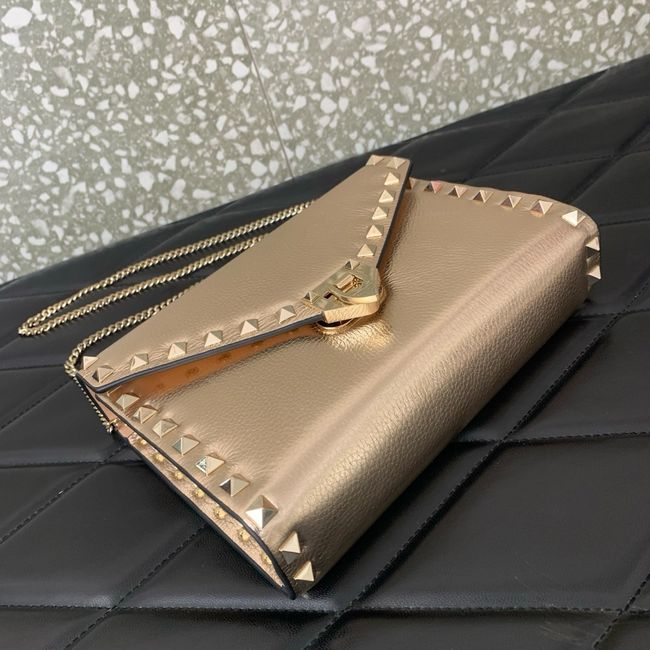 VALENTINO ROCKSTUD Small Calfskin Handbag VA088 Champagne VALENTINO ROCKSTUD Small Calfskin Handbag VA088 Champagne