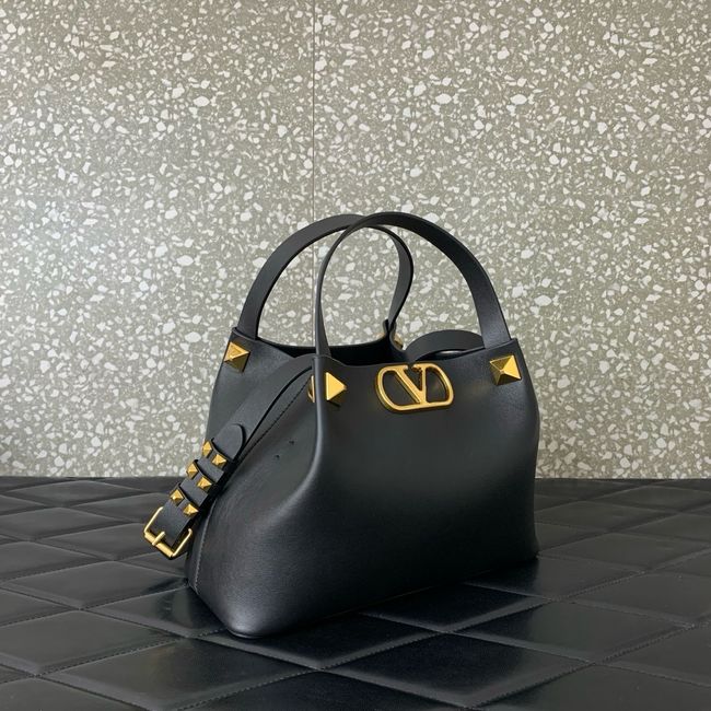 VALENTINO small Sheepskin Shoulder Bag 0112S black