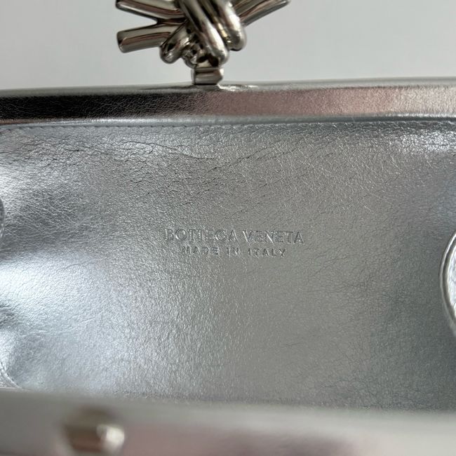 Bottega Veneta Soft Knot Clutch Crystal 06149 Silver