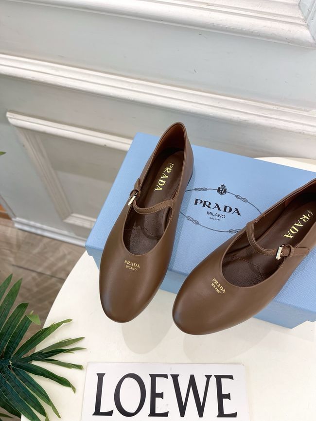 Prada Leather ballerinas 64205-3