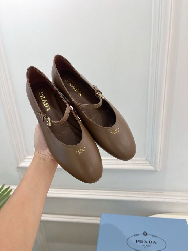 Prada Leather ballerinas 64205-3