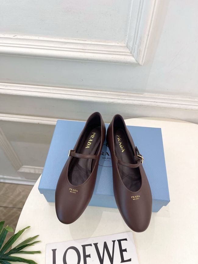 Prada Leather ballerinas 64205-4