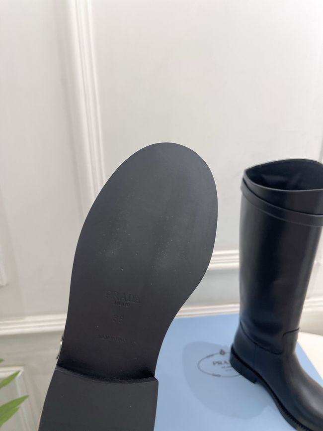 Prada Leather boots 64207-3