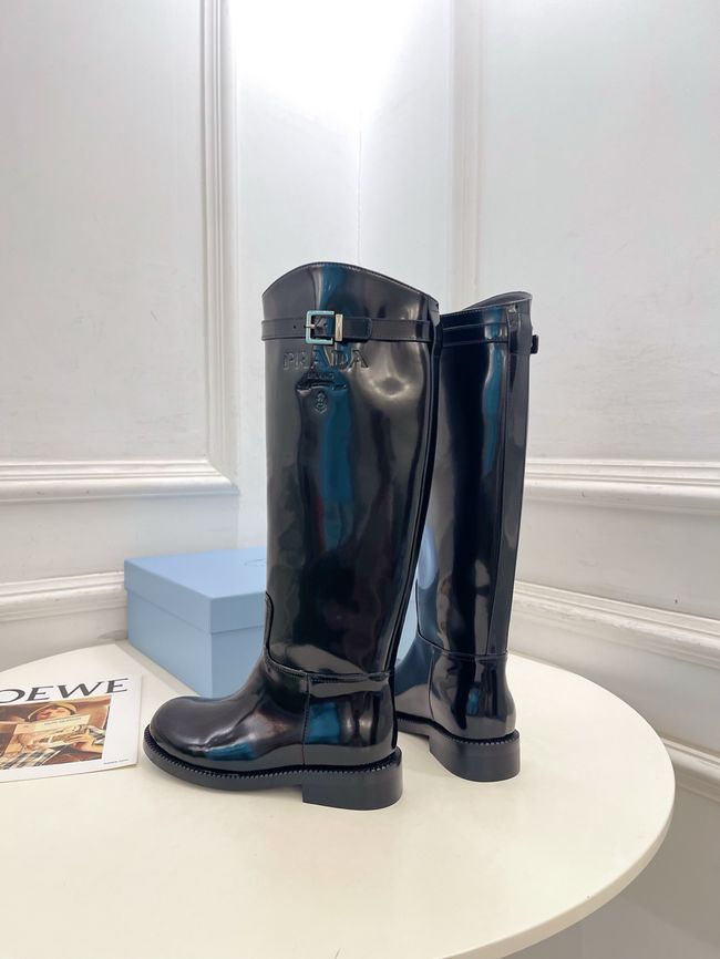 Prada Leather boots 64207-4