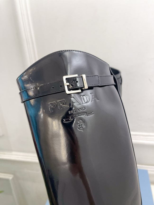 Prada Leather boots 64207-4