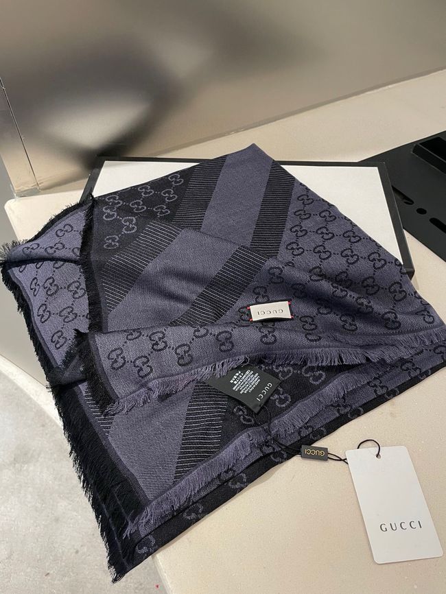 Gucci Shawl Wool Silk and Cotton 06389-1