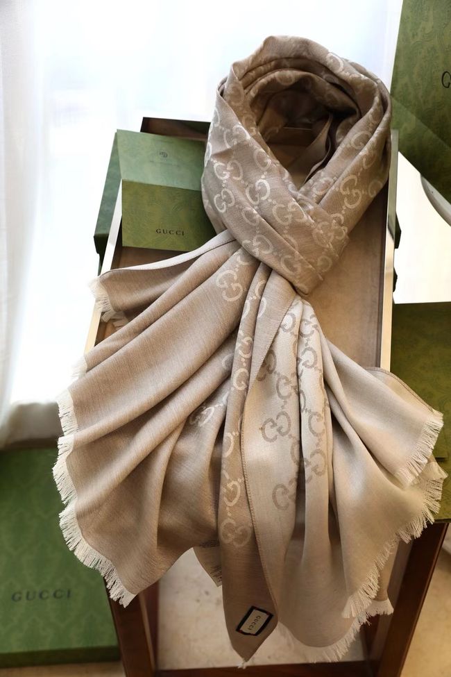 Gucci cashmere scarf 06393-2