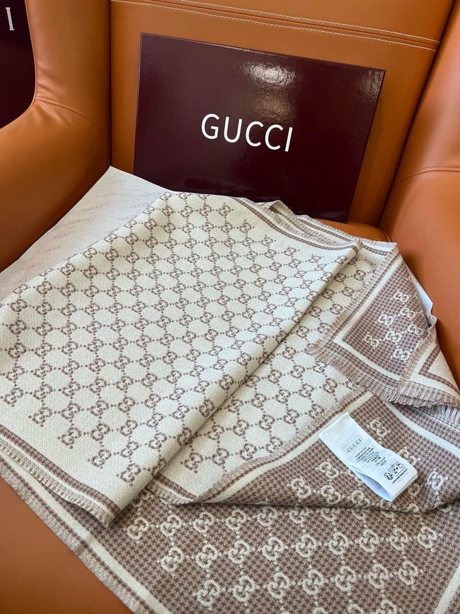 Gucci cashmere scarf 873732-5