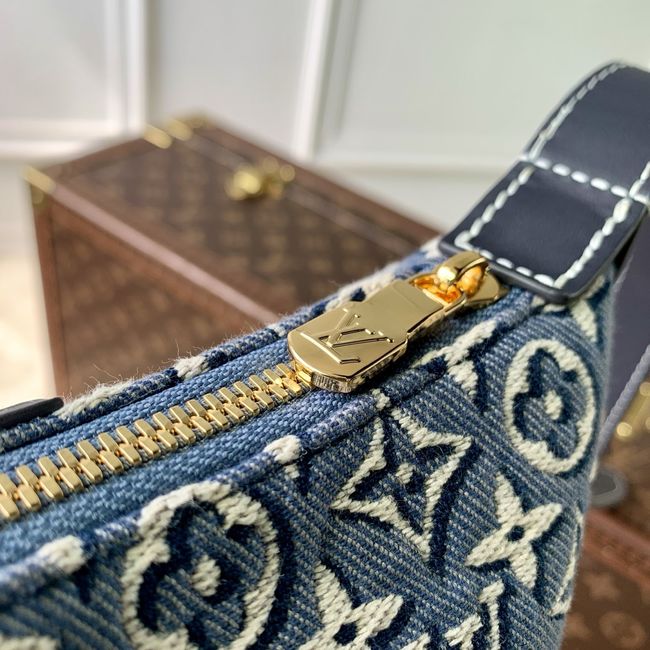 Louis Vuitton Pochette Hills M29879 Denim blue