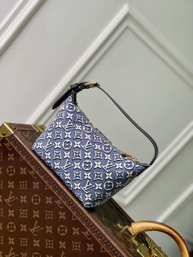 Louis Vuitton Pochette Hills M29879 Denim blue